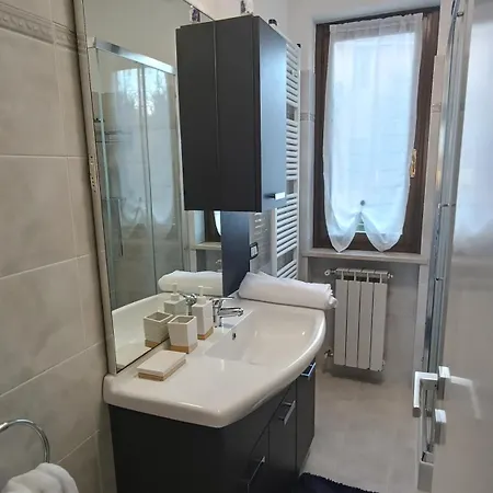 Polpenazze - Relax In Collina Con Piscina 公寓 波尔佩纳泽德尔加尔达